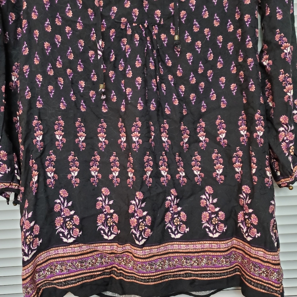 Dress - Picture 2 of 6
